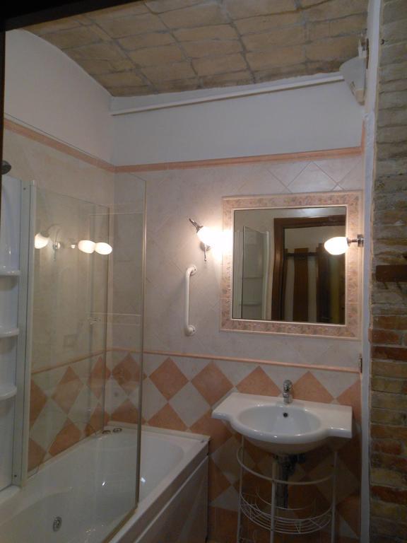 Ferienwohnung La Casa Di Famiglia Assisi Zimmer foto